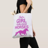 Horse Gallop een meisje dat van paarden houdt Tote Bag (Dichtbij)