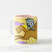 Horse GIves Kat a RIde Tweekleurige Koffiemok (Voorkant links)