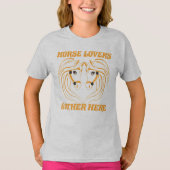 HORSE LOVERS GATHER HIER. T-SHIRT (Voorkant)