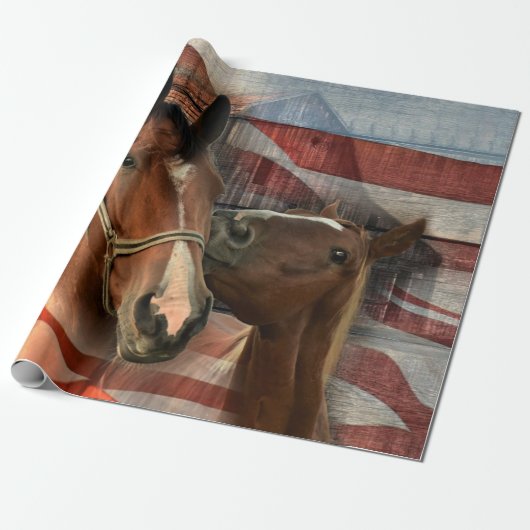 Horse Rustic Barn American Flag Cadeaupapier (Uitgerold)
