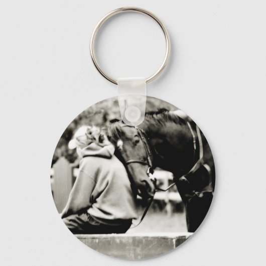 Horse Snuggles Sleutelhanger (Voorkant)