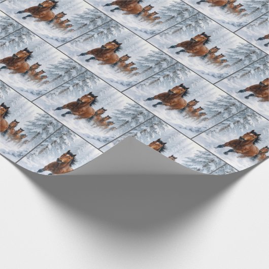 Horses Running Through a Snowy Forest Cadeaupapier (Hoek)