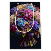 Hortensia boeket, door Natasha Us Medium Cadeauzakje (Voorkant)