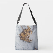 Hortensia flower op de sneeuw crossbody tas (Achterkant)
