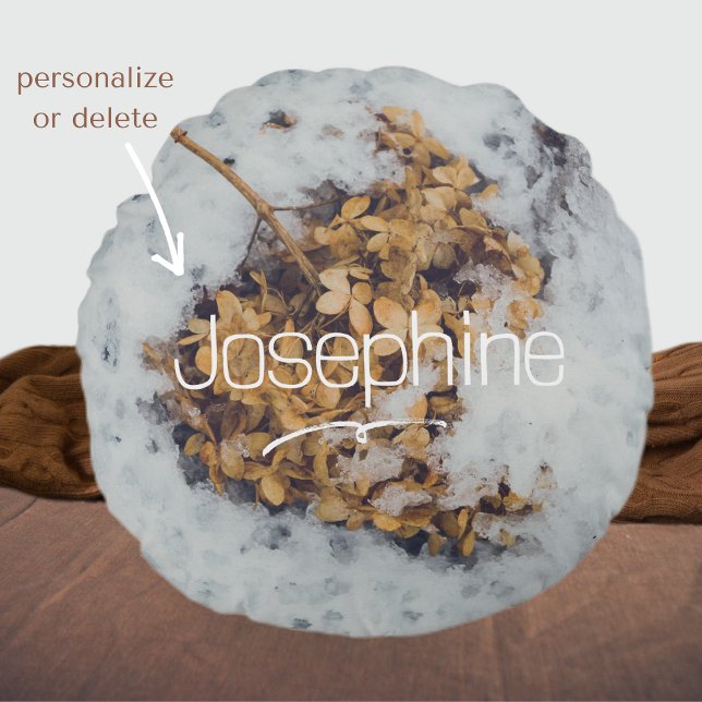 Hortensia flower op de sneeuw rond kussen (Creator heeft geüpload)