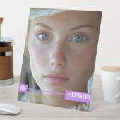 HOSKA RECLAMEBORD MET VOETSTUK (Insitu)