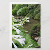 Hosta in een gepersonaliseerde Zen Garden-kantoorb (Voorkant / Achterkant)