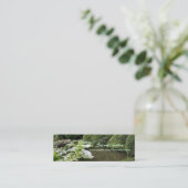 Hosta in een Zen Garden Visitekaartje (Staand voorkant)