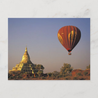 Hot-air ballon en Shwesandaw Temple, Bagan Briefkaart