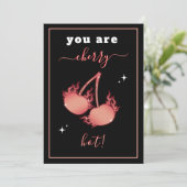 Hot Cherry Pun Romantic Valentijnsdag Vriendin Feestdagenkaart (Staand voorkant)