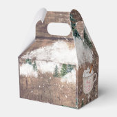 Hot Chocolate Snow Baby Het is Kold Boy Baby Bedankdoosjes (Achterkant)