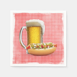 Hot Dog en Bier Op Gingham Servet