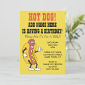 Hot Dog Iemand Met Een Verjaardag BBQ Uitnodiging (Staand voorkant)