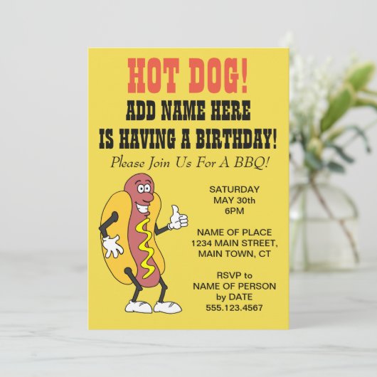 Hot Dog Iemand Met Een Verjaardag BBQ Uitnodiging
