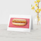 Hot Dog op geruite picknicktafel Kaart (Gele Bloem)