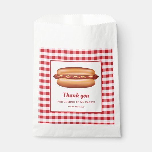 Hot Dog op Red Gingham Verjaardag Dank u Bedankzakje (Voorkant)