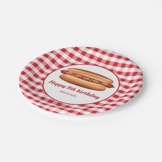 Hot Dog Op Rode Gingham Patroon Gelukkige Verjaard Papieren Bordje (Gekanteld)