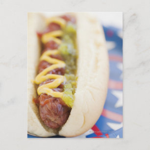 Hot Dog op rood, wit en blauw Bord Briefkaart