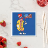 Hot Dog Patriotic houdt Amerikaanse vlag op 4 juli Servet (Insitu)