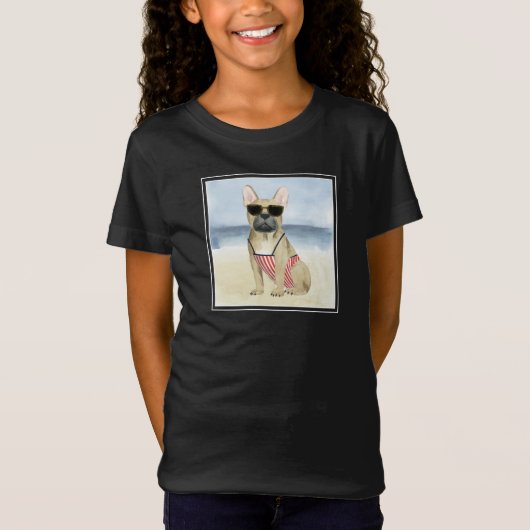 Hot Dog | Puppy in zonnebril bij het strand T-shirt (Voorkant)