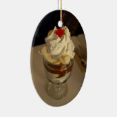 Hot Fudge Ice Cream Sundae Keramisch Ornament (Rechts)