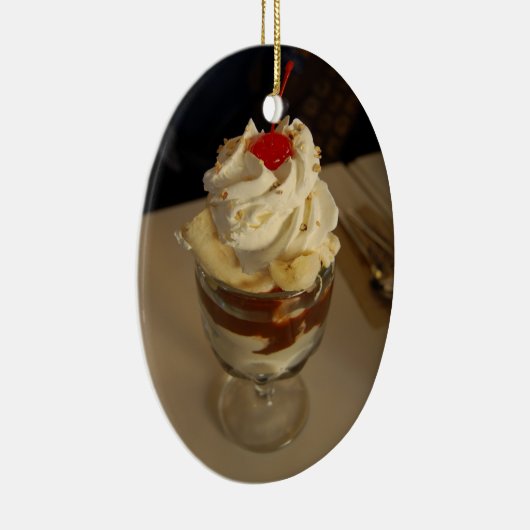 Hot Fudge Ice Cream Sundae Keramisch Ornament (Rechts)