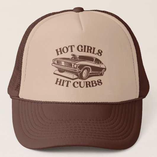 Hot Girls Hit Curbs - Bruin Trucker Pet (Voorkant)