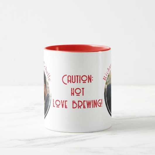 Hot Love Brewing Custom Foto en Namen Rood Mok (Midden)