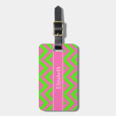 Hot Pink #2 Lime Green LG Chevron Name Monogram Bagagelabel (Voorkant verticaal)
