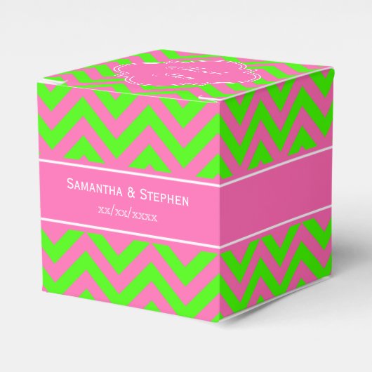 Hot Pink #2 Lime Green LG Chevron Name Monogram Bedankdoosjes (Voorkant Zijde)