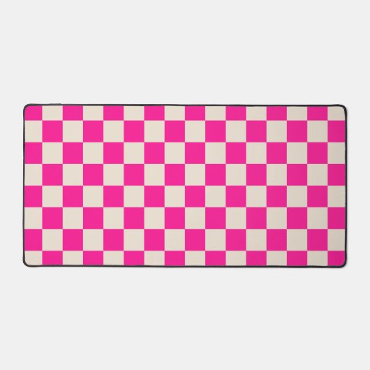 Hot pink and tan checkerboard pattern bureaumat (Voorkant)