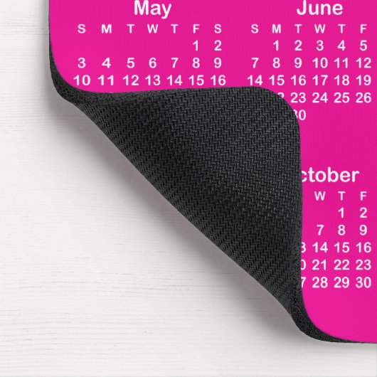 Hot Pink and White 2026 Calendar Muismat (Hoek)