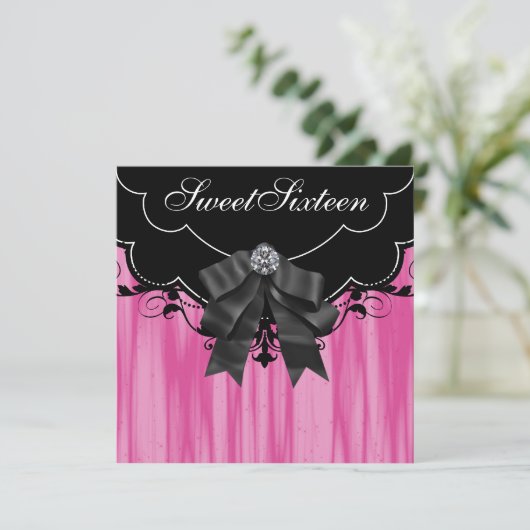 Hot Pink Black Sweet Sixteen Verjaardagsfeestje Ui Kaart (Staand voorkant)