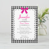 Hot Pink & Black White Houndstooth Sweet 16 Kaart (Staand voorkant)