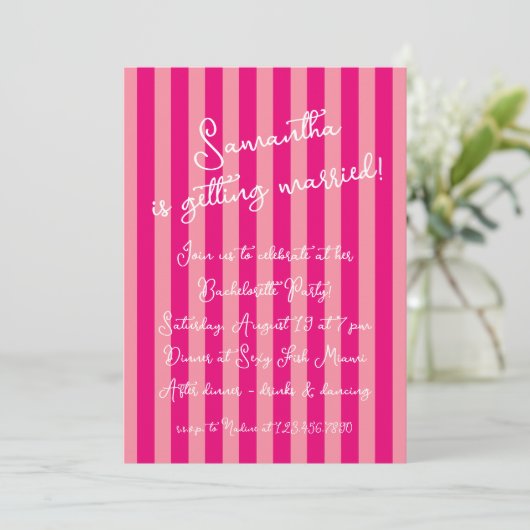 Hot Pink Bold Stripes Script Bachelorette Party Kaart (Staand voorkant)