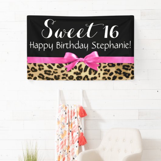 Hot Pink Bow-luipaard Afdruk Sweet 16-jarig feest Spandoek (Insitu)