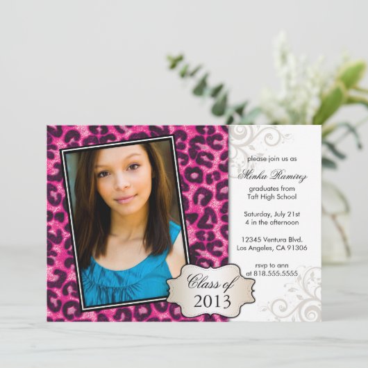 Hot Pink Cheetah Afstuderen Uitnodiging (Staand voorkant)