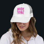 Hot Pink Chic Bride Tribe Bruidsmeisje Trucker Pet<br><div class="desc">Hot Pink Chic Bride Tribe Bruidsmeisje Trucker Hoed</div>