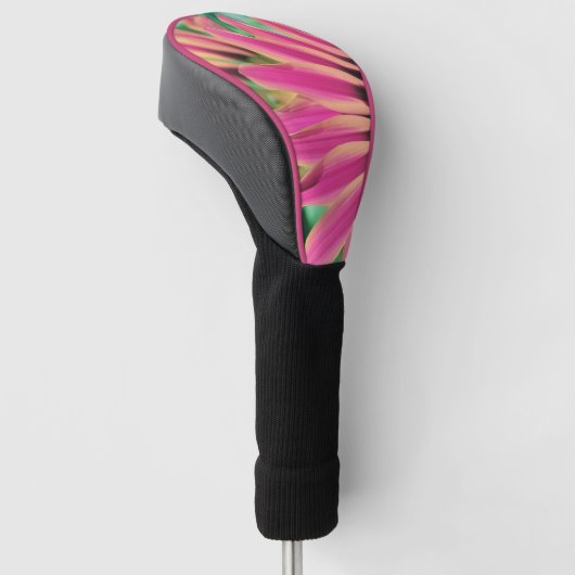 Hot Pink Daisy Petals Golfheadcover (Schuin)