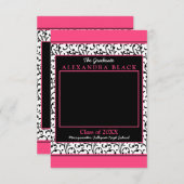 Hot Pink Damask Floral Foto Afstuderen Uitnodiging (Voorkant / Achterkant)
