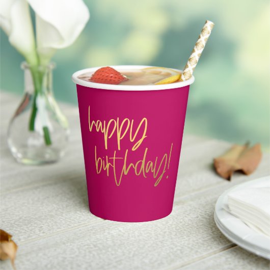 Hot Pink en Gold Happy Birthday Papieren Bekers (Insitu)