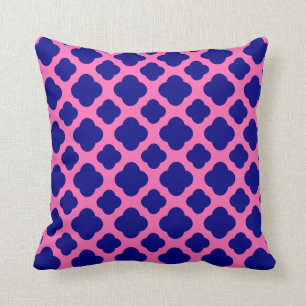 Hot Pink en Navy Blue Quatrefoil Pattern Kussen