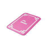 Hot Pink en White Greek Key Lijst Monogram Badmat (Gekanteld)