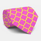 Hot Pink, Geel Marokkaans Quatrefoil Patroon #5 Stropdas (Opgerold)
