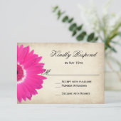 Hot Pink Gerber Daisy Rustic Wedding RSVP-kaarten RSVP Kaartje (Staand voorkant)