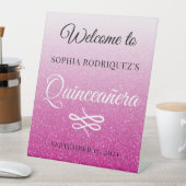 Hot Pink Glitter Quinceañera 15th Birthday Welkom Reclamebord Met Voetstuk (Insitu)