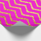 Hot Pink Gold Faux Foil Chevrons Metallic Chevron Cadeaupapier (Hoek)