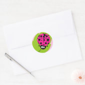 Hot Pink Ladybug Ronde Sticker (Envelop)