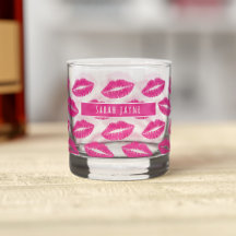 Hot Pink Lipstick Kus Patroon Whiskey Glas
