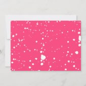 Hot Pink Modern Paint Splatter Foto Afstuderen Aankondiging (Achterkant)